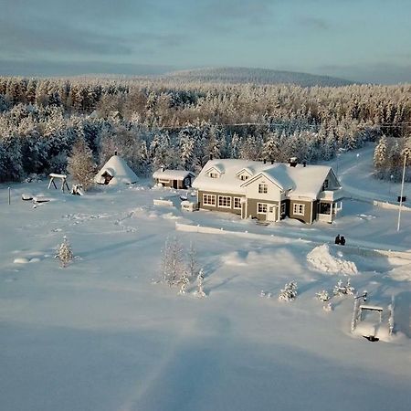 Miekojaervi Resort Пелло Экстерьер фото